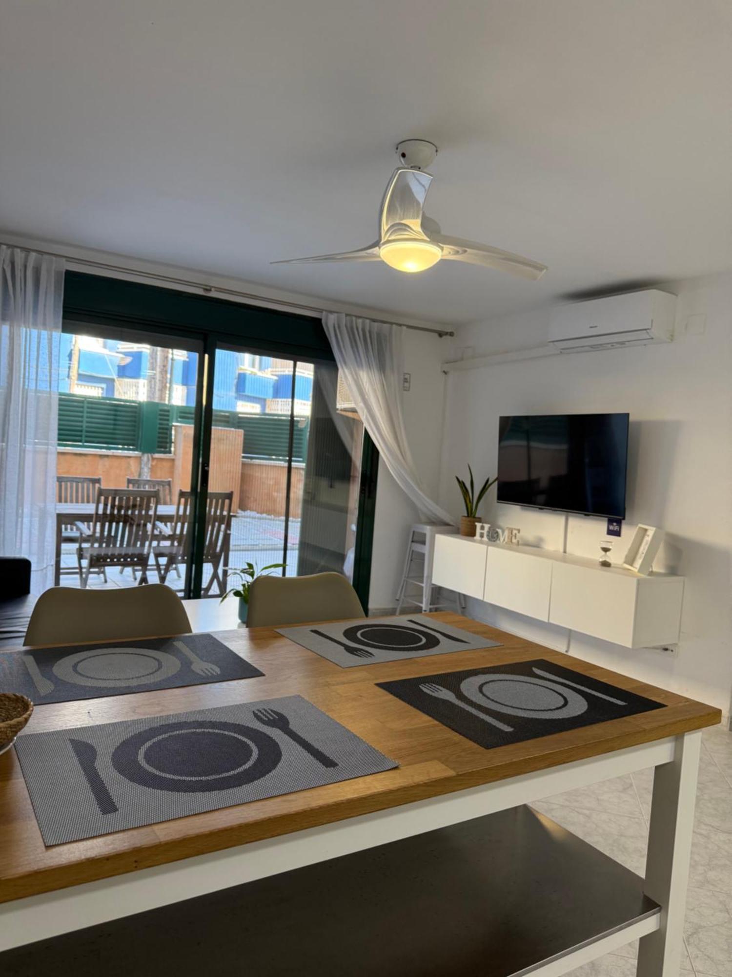 Mar Y Montana - L'Hospitalet De L'Infant Apartment ภายนอก รูปภาพ