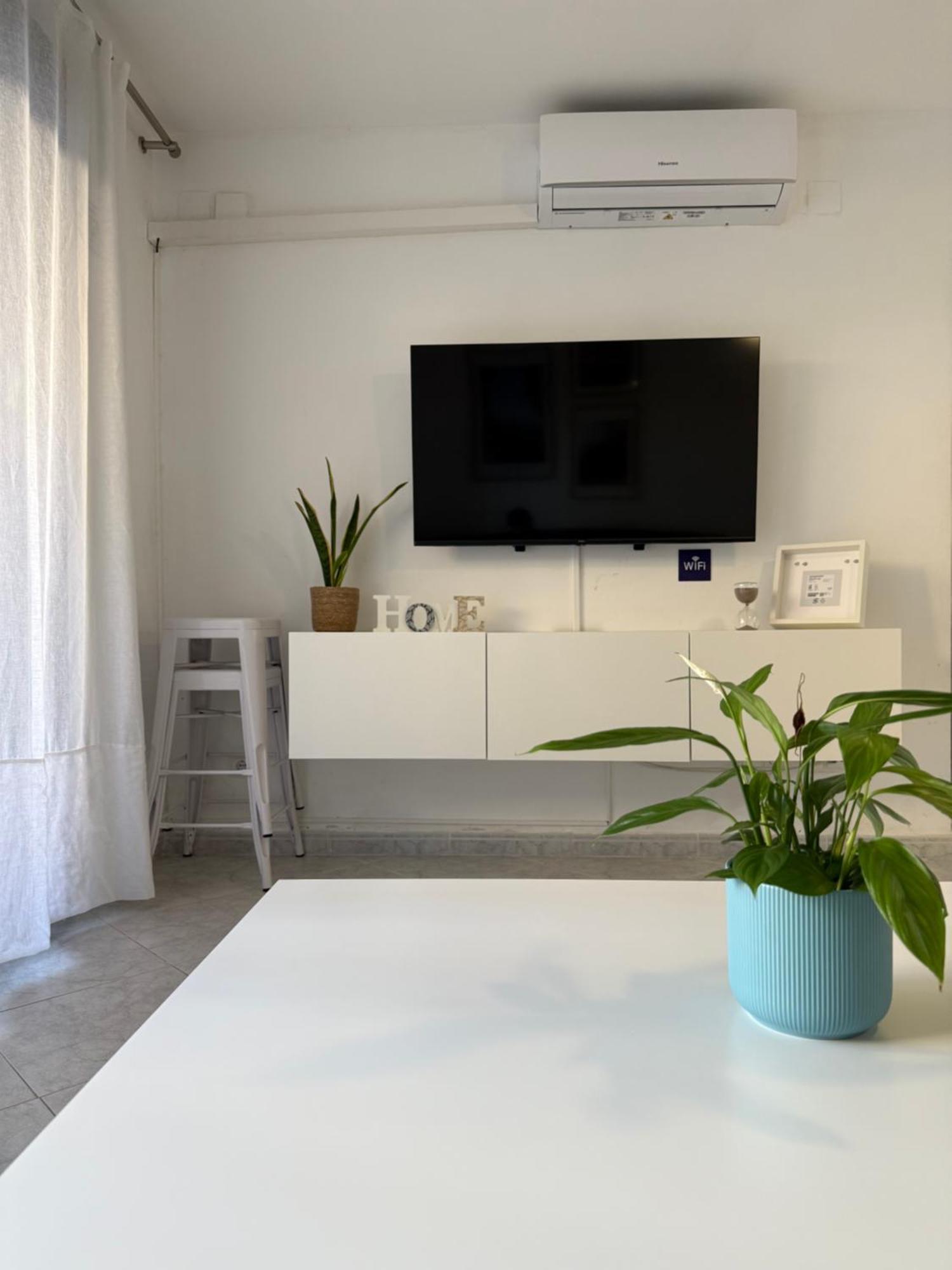 Mar Y Montana - L'Hospitalet De L'Infant Apartment ภายนอก รูปภาพ